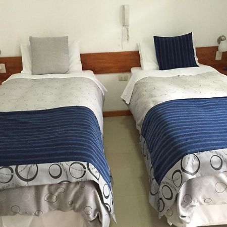איקוויקה Hotel Esmeralda חדר תמונה