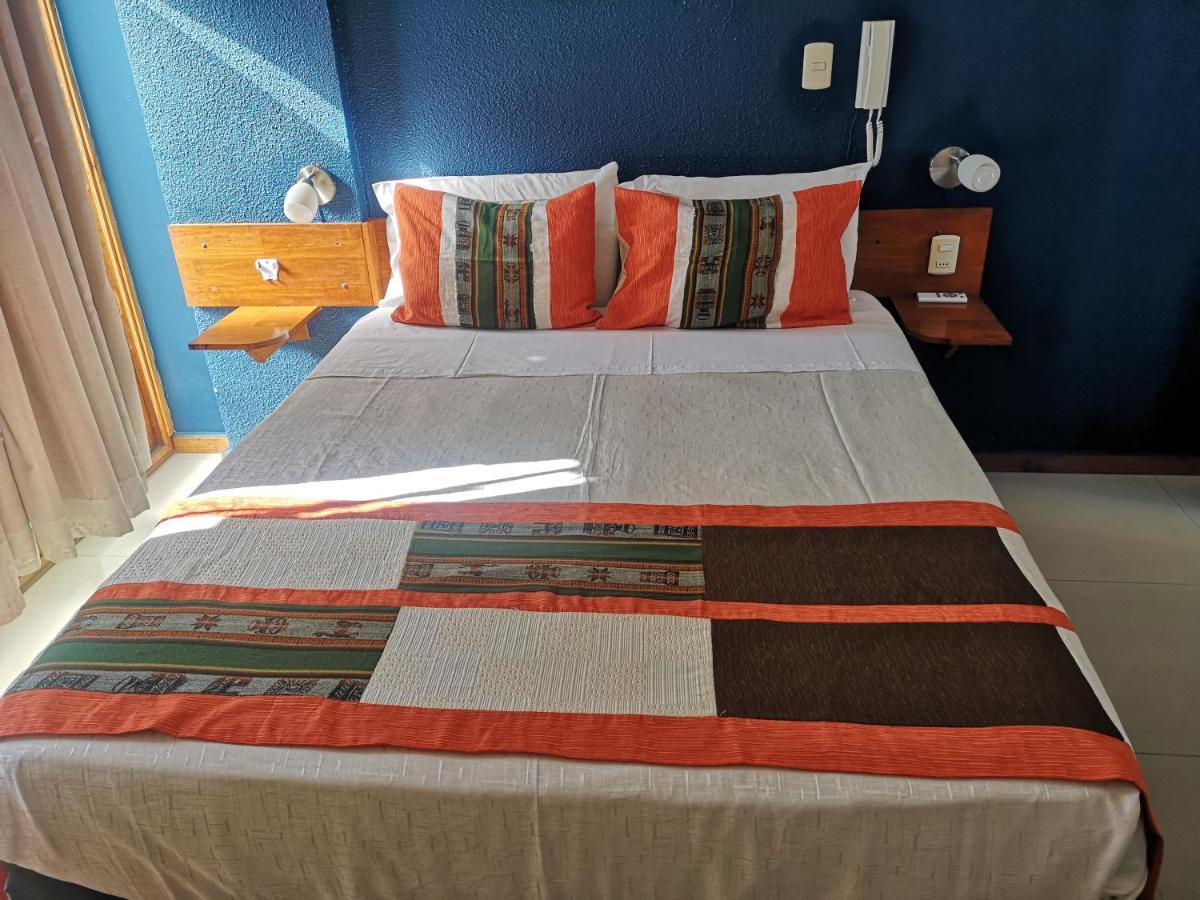 איקוויקה Hotel Esmeralda מראה חיצוני תמונה